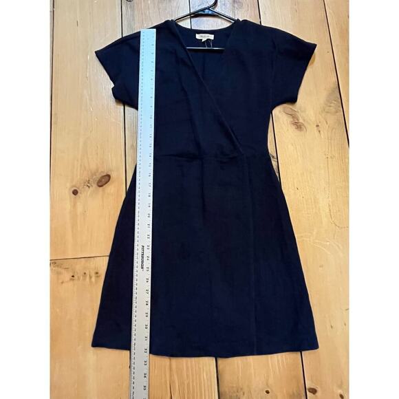 Madewell women's Navy Wrap v-neck Dress. XXS. Summer wedding cocktail - Picture 5 of 8